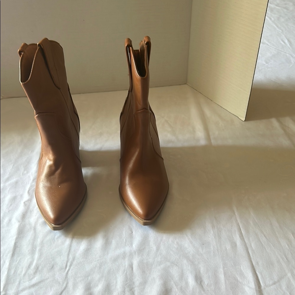 BAMBOO Tan Ankle Booties
